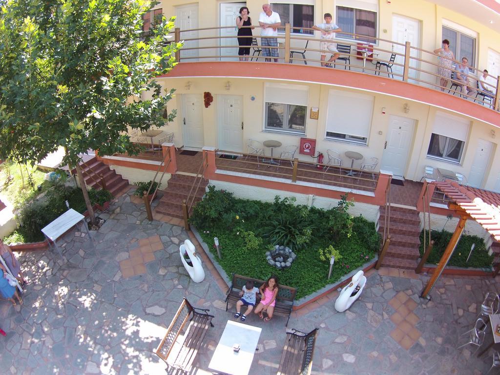 Anestis Studios Lidia Exterior photo